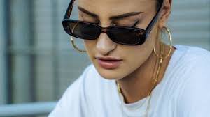 10 LESSONS: ABBEY OLIVE — TIRADE WORLD