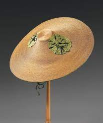 Rare Chapeau Bergere Vers 1760 Large Chapeau Conique A Petite Calotte Chapeau Chapeaux Vintage Chapeau De Paille