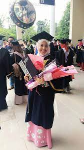 In this car vlog, i was talking about uitm convocation that has been postponed due to pandemic covid 19. Istiadat Konvokesyen Ke 86 Uitm Seri Iskandar Perak Officially Graduated Fairuz Aqilah
