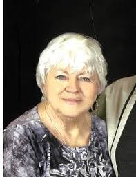 Lauren Mcmillen's Instagram, Twitter & Facebook