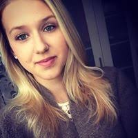 Julia Ecker (ecker0973)