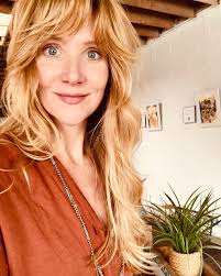 Introducing Kara, a lovely new instructor joining our Ekam family! ✨ Kara  Looney is our Kundalini Queen. She guides students to access creative flow  states and connect to that infinite reservoir of