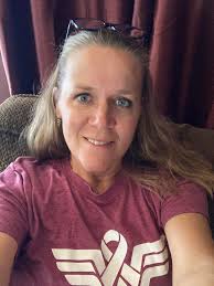 Jus introducing myself 35 Frm Charlotte 🌈 ima cancer