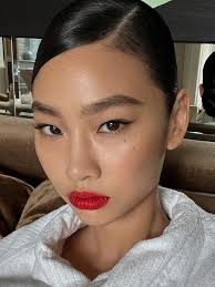 Why have Gen Z stopped wearing mascara?