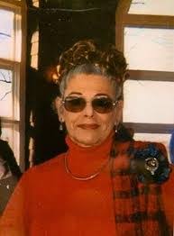 Melissa Polzin's Instagram, Twitter & Facebook