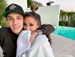 Ariana grande is easily one of the hottest singers on the entire planet right now, so we thought it was about time we celebrated ari in all her glory. Ariana Grande Is Happy She Married Dalton Gomez In Intimate Wedding Now People Com