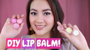Berikut adalah 6 jenis produk untuk bibir yang diproduksi oleh wardah lengkap dengan harga dan reviewnya. Membuat Pelembab Bibir Sendiri Diy Lipbalm Dengan Bahan Alami Youtube