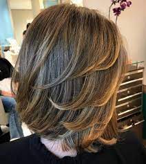 Sleek Style For Thick Wavy Hair Coupe De Cheveux Cheveux De Longueur Moyenne Cheveux Epais