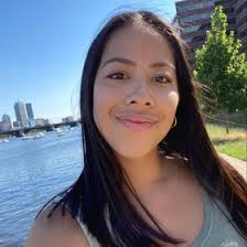 Silvia Wong (silviaws)