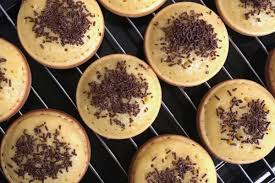 Baking soda sendiri tanpa campuran bahan asam tidak akan membuat cake mengembang. Resep Praktis Kue Cubit Tanpa Mixer Nikmat Dan Anti Bantat