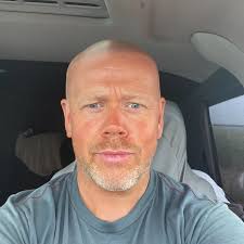 Jason Rhodes just spent 3 months surfing through West Oz. See how to do an  extended surf trip like his,