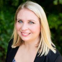 Kerrie Lang's Instagram, Twitter & Facebook