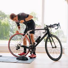 Comment choisir son home trainer ? Comment Installer Son Velo Sur Un Home Trainer