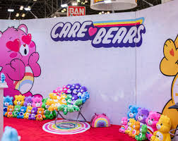 This year's toy fair was packed with horror themed toys from diamond select toys, super 7, mondo, and neca. Toyfairny Toyfairny Twitter