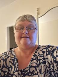 Europ trip spring 1990! Anyone see someone in there they know?