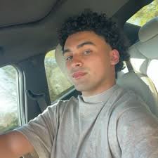 Chase LeBlanc (@leblanc099)