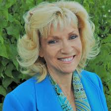 Kim Chafin's Instagram, Twitter & Facebook