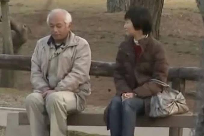 Lived In Same House, Fathered 3 Kids But Didn't Speak To Wife For 20 Yrs Because...: 'What A Manchild' | Viral News - News18
