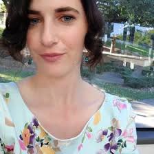 Sally Gerhardt (saliendo)