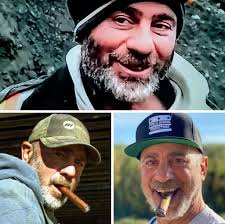 Here's to a Christmas full of love, friendship, and wonderful memories.  Merry Christmas!