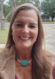 are there any apps to try different hair colors?