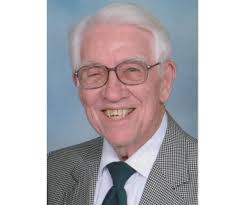 Malcolm Lund Obituary (1926