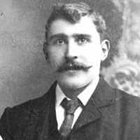 William John Oliphant (1877–1916)