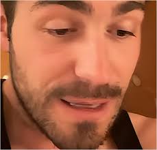 Catalina si troverà costretta a subire la violenza del barone di Valladares  e ad allontanarsi dalla tenuta, da sola. » Nelle prossime puntate de La  Promessa, Catalina si ritrova a dover prendere