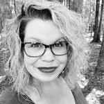 Callie Carver's Instagram, Twitter & Facebook