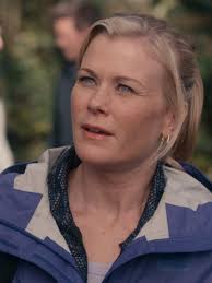 Chronicle Mysteries: Helped to Death