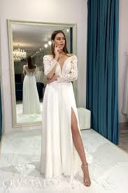 Maybe you would like to learn more about one of these? Chiffon Brautkleid Mit Spitze Lange Armel Und Schlitz Rock Etsy