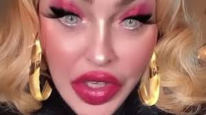 Check spelling or type a new query. Megagruselig Hier Wirkt Madonnas Gesicht Total Entstellt Promiflash De