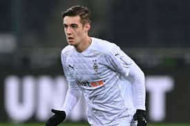 Emiliano martinez aston villa premier league 78 81 hirving lozano napoli serie a 80 81 florian neuhaus borussia m'gladbach bundesliga 79 81 theo hernandez ac milan serie a 80 81. Bayern Munich Might Need To Generate Funds To Buy Florian Neuhaus Bavarian Football Works