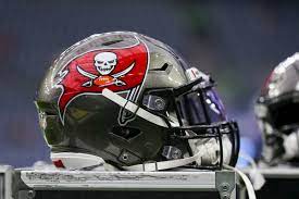 The buccaneers compete in the national football. Lb1ugyaoevgbrm