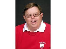 Elaine Eberhardt's Instagram, Twitter & Facebook