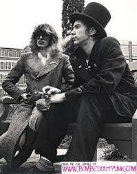 Class War In Bands Music And The Arts In Britain Punk Scene Johnny Rotten New Wave Music