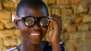 O Primeiro Oculos Do Mundo Com Grau Autoajustavel