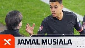 Musiala bekam den ball an der grundlinie. Fzuu D7zjstiwm