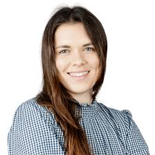 Millie Bird's Instagram, Twitter & Facebook