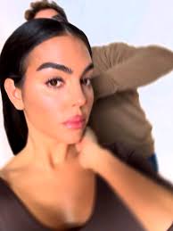 Georgina 38 Second Six