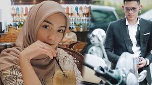 Prosesi lamaran citra kirana & rezky adhitiyawww.imagenic.co.id. Move On Dari Ali Syakieb Citra Kirana Mantap Terima Lamaran Rezky Aditya Curhat Pertemuan Pertama Tribun Pontianak
