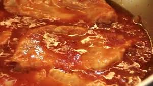 Crediamo che la qualità della carne nasca da un'attenta selezione delle razze e un rigoroso controllo della filiera: Pomodori Pelati I Succosi Petti Fettine Di Maiale Al Pomodoro Vero In Cucina Monnyb Youtube
