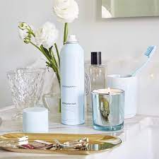 Have You Tried Bedroom Hair Yes Its Time For A Product Review This Product Is From The Kevin Murphy Range Kevin Murphy Kevin Murphy Haarspray Locken Machen