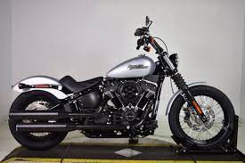 New 2020 Harley Davidson Softail Street Bob Fxbb Softail In Lisle 20fxbbsilden Heritage Harley Davidson