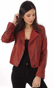 Ce blouson possède une coupe ajustée au corps grace à sa coupe et sa belle couleur rouge il ravira les amatrices de luxe et d'élégance. Suivant Deduire Demissionner Cuir Femme Rouge Plausible Homme Pasteur