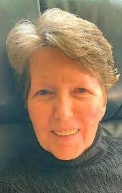 Karen Danson's Instagram, Twitter & Facebook