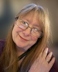 Looking for missing cards priority for the sets with the gold cards