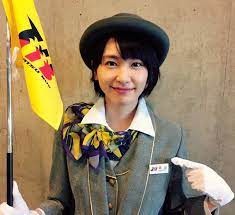twitter 逃げ恥 hats cool girl actresses