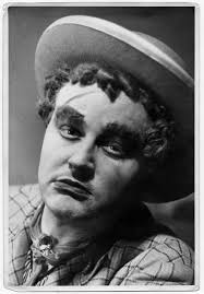 882 Bertolt Brecht Image: PICRYL