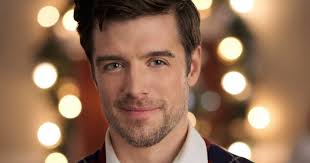 Dan Jeannotte as Archer in All I Need for Christmas